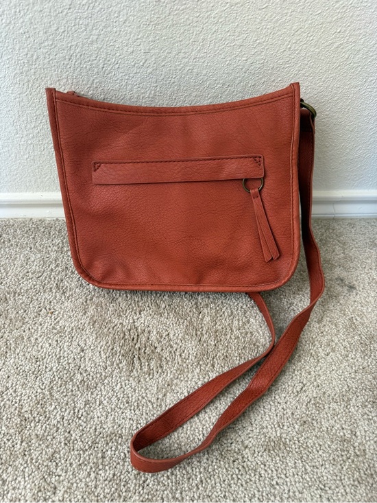 Universal Thread Handbags - Rust Leather‎ Crossbody Bag with Tassel Detail